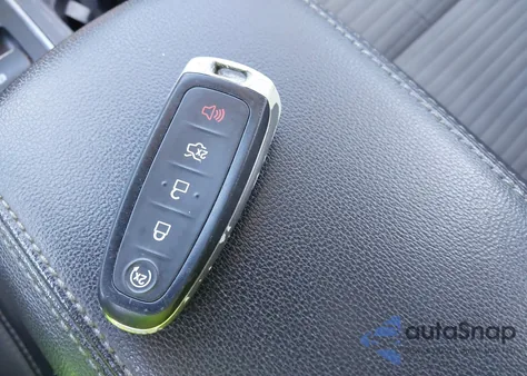 2019 Ford Escape Se from USA, damaged, VIN 1FMCU9GD6KUB09603